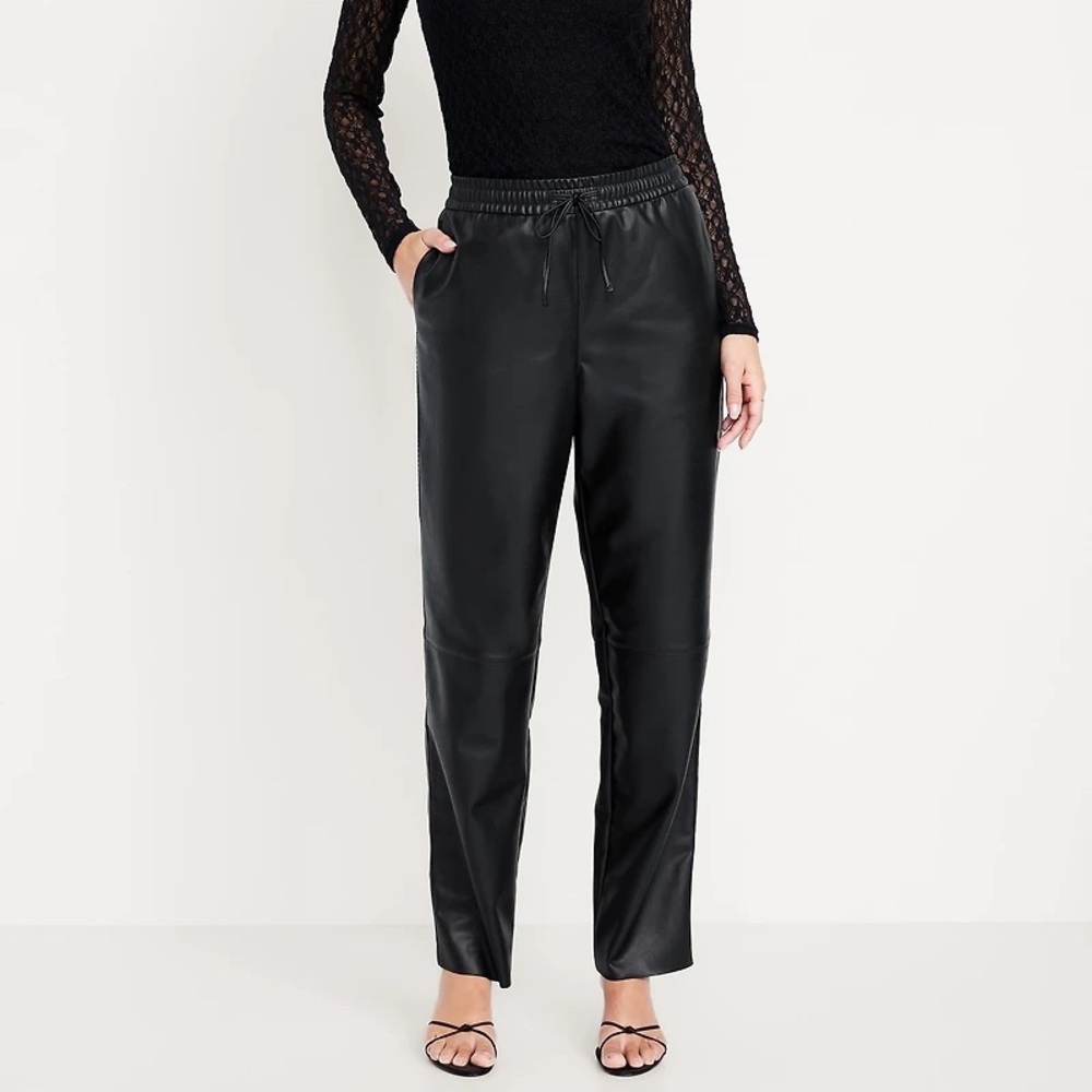 High-Waisted Billie Faux-Leather Ankle
Trouser Black, Size Medium